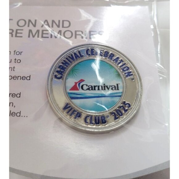 Carnival Cruise CCL VIFP Club 2025 CELEBRATION Platinum Hat Lapel Badge Pin - Picture 2 of 3